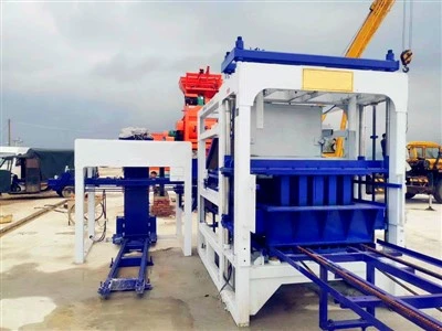Equipo para fabricar ladrillos de bloques huecos